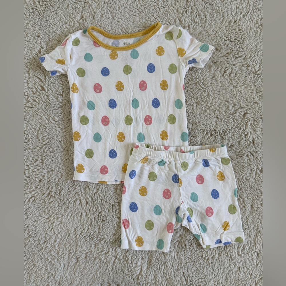 Kyte Baby Short Sleeves Pajamas in Easter Egg - 2T